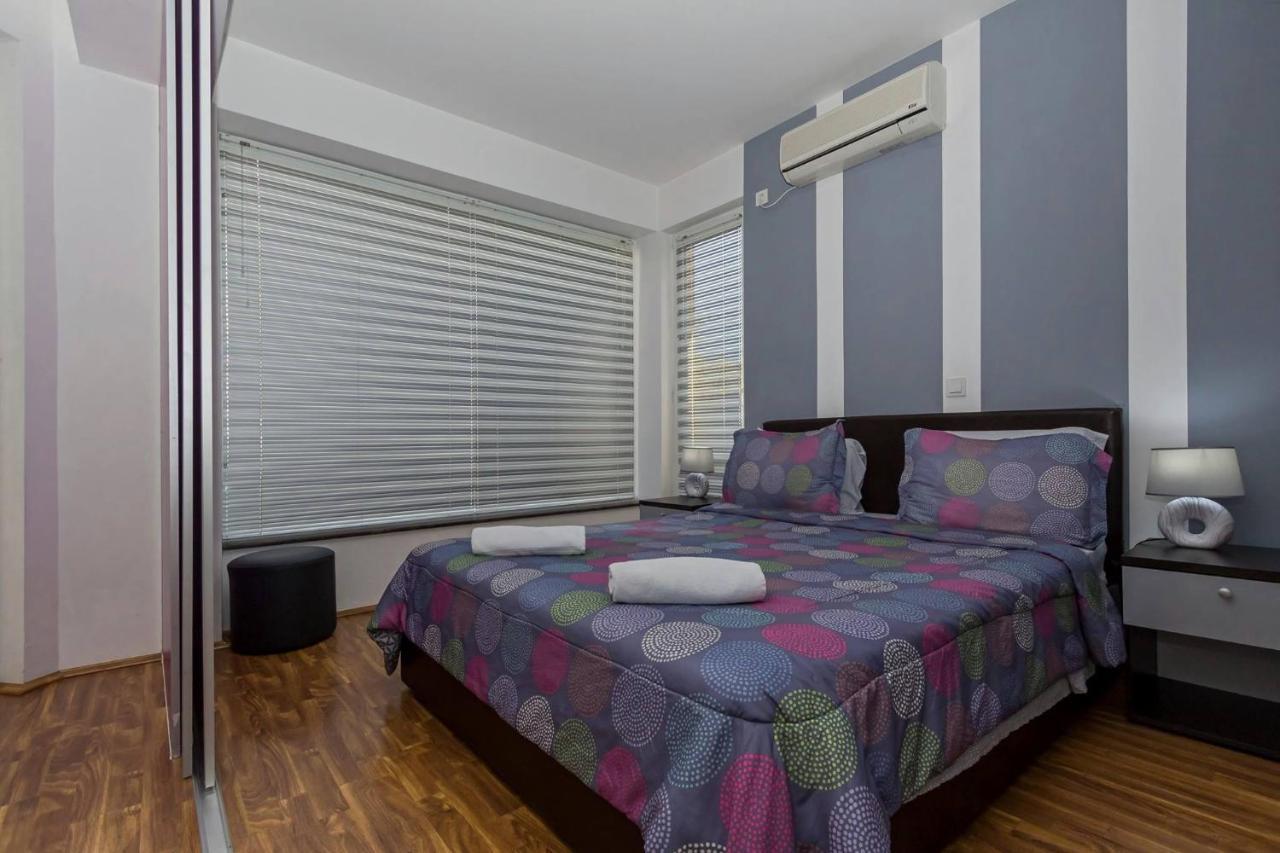 Dj Apartments Plus โอครีด ภายนอก รูปภาพ